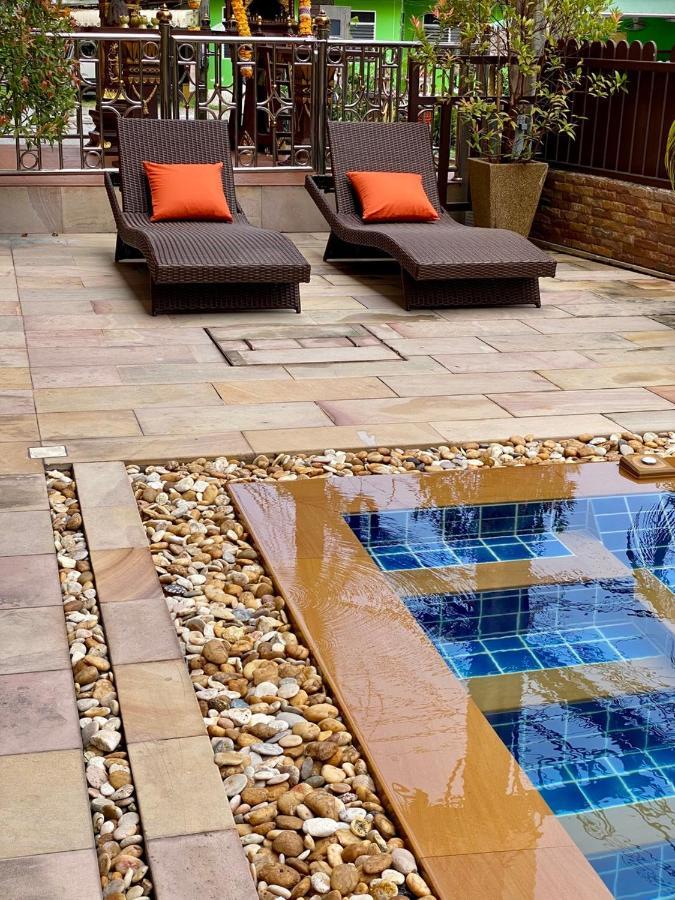 Baan Sudarat Hotel Phuket Ngoại thất bức ảnh