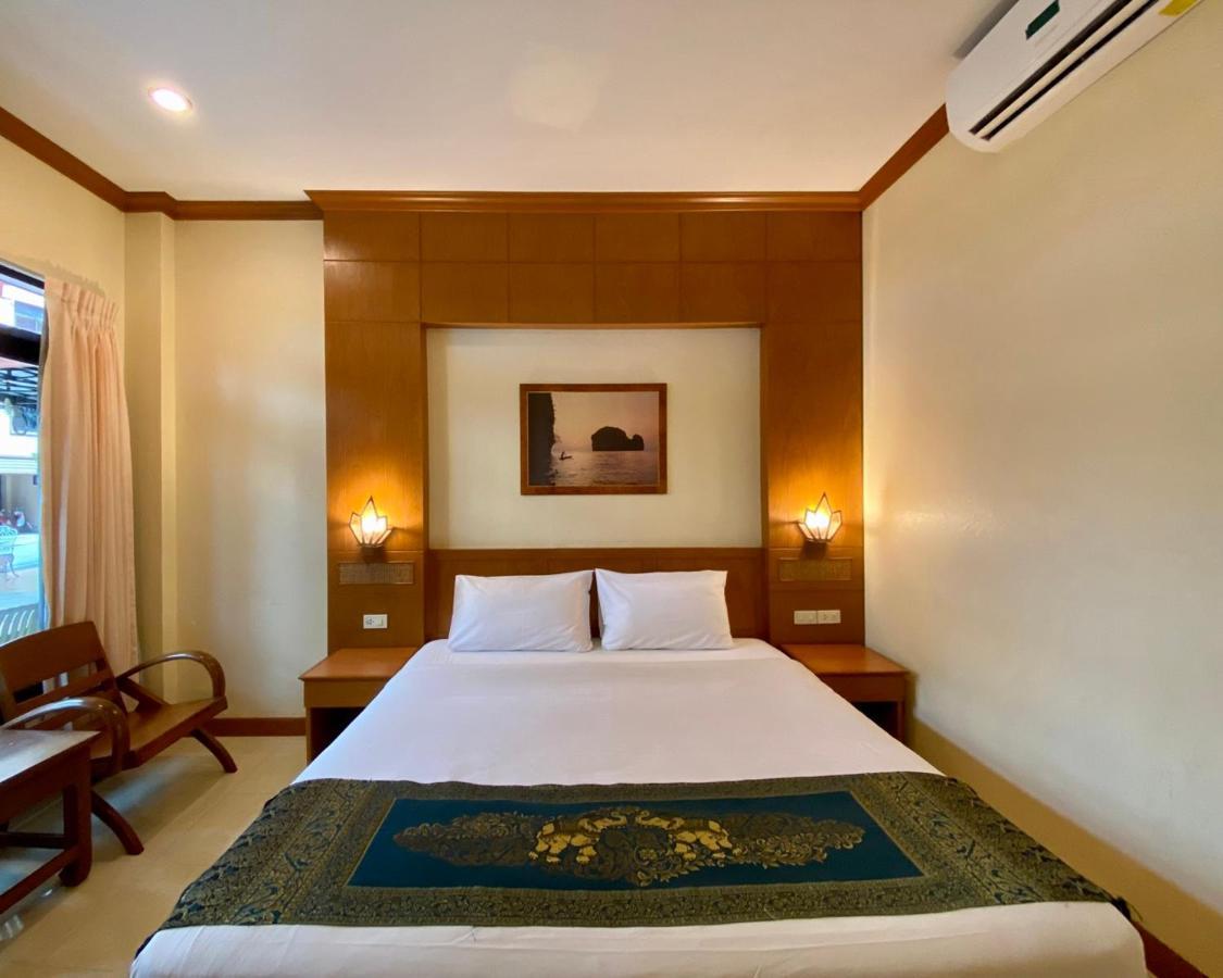 Baan Sudarat Hotel Phuket Ngoại thất bức ảnh