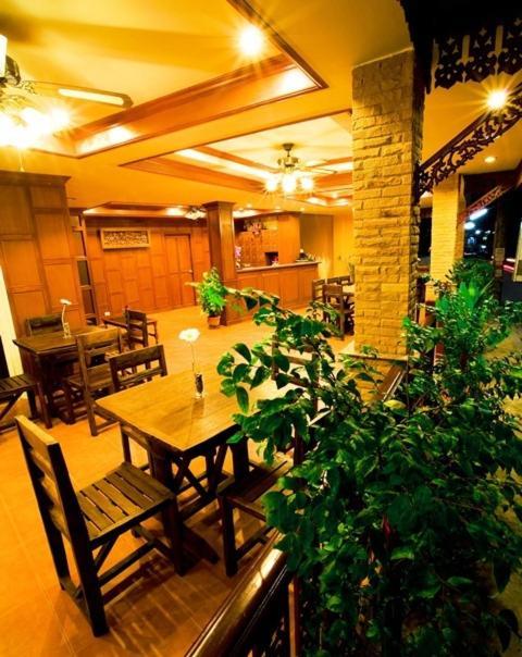 Baan Sudarat Hotel Phuket Ngoại thất bức ảnh