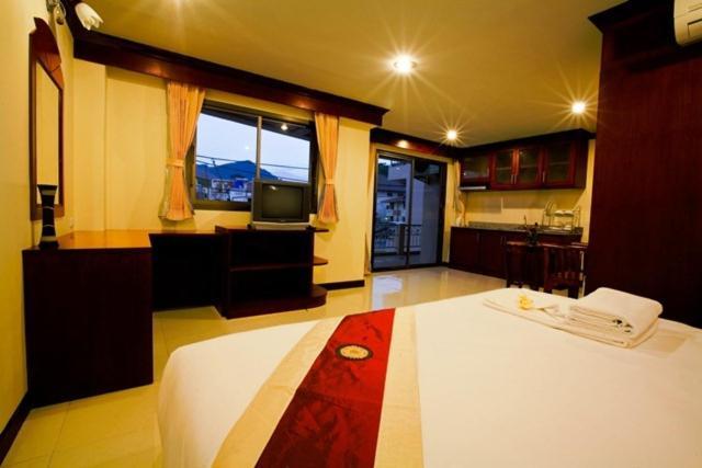 Baan Sudarat Hotel Phuket Ngoại thất bức ảnh