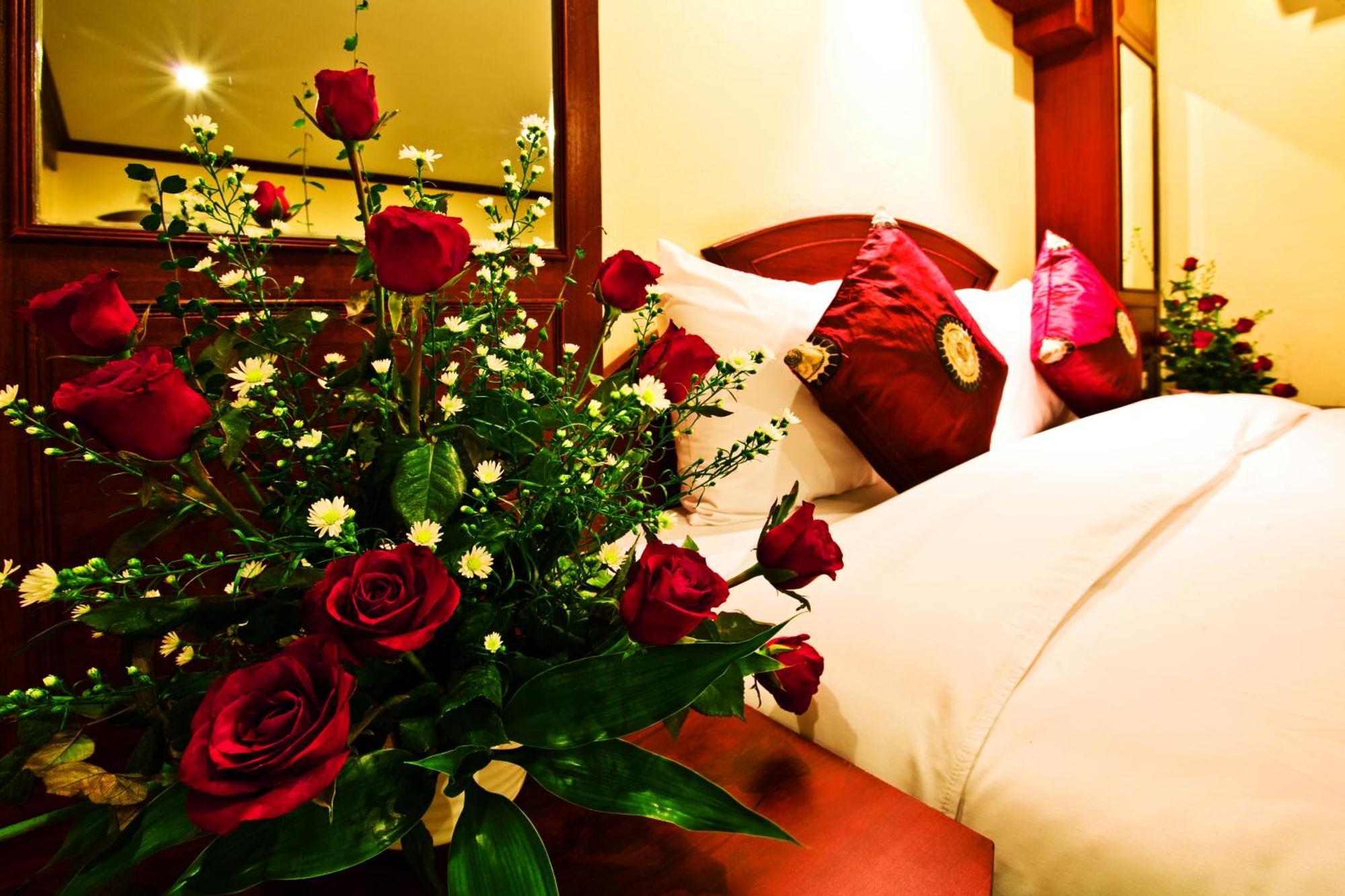 Baan Sudarat Hotel Phuket Ngoại thất bức ảnh